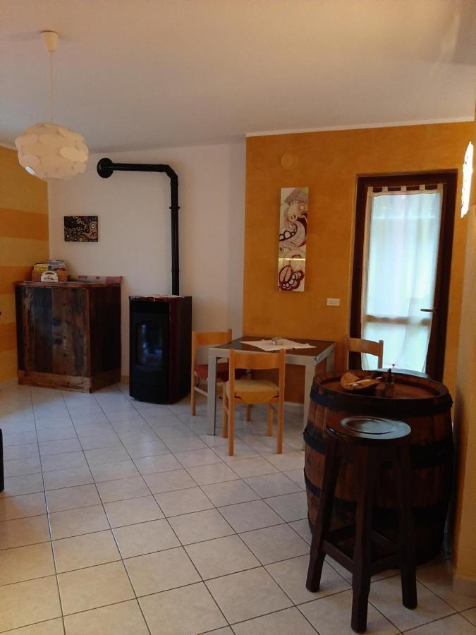 Le Chat Riant Fenis Kültér fotó