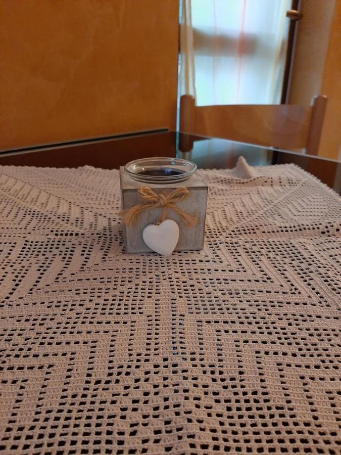 Le Chat Riant Fenis Kültér fotó